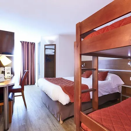 Kyriad Hotel 3*